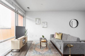 CozySuites I Trendy 1BR, Bottleworks Indy #1